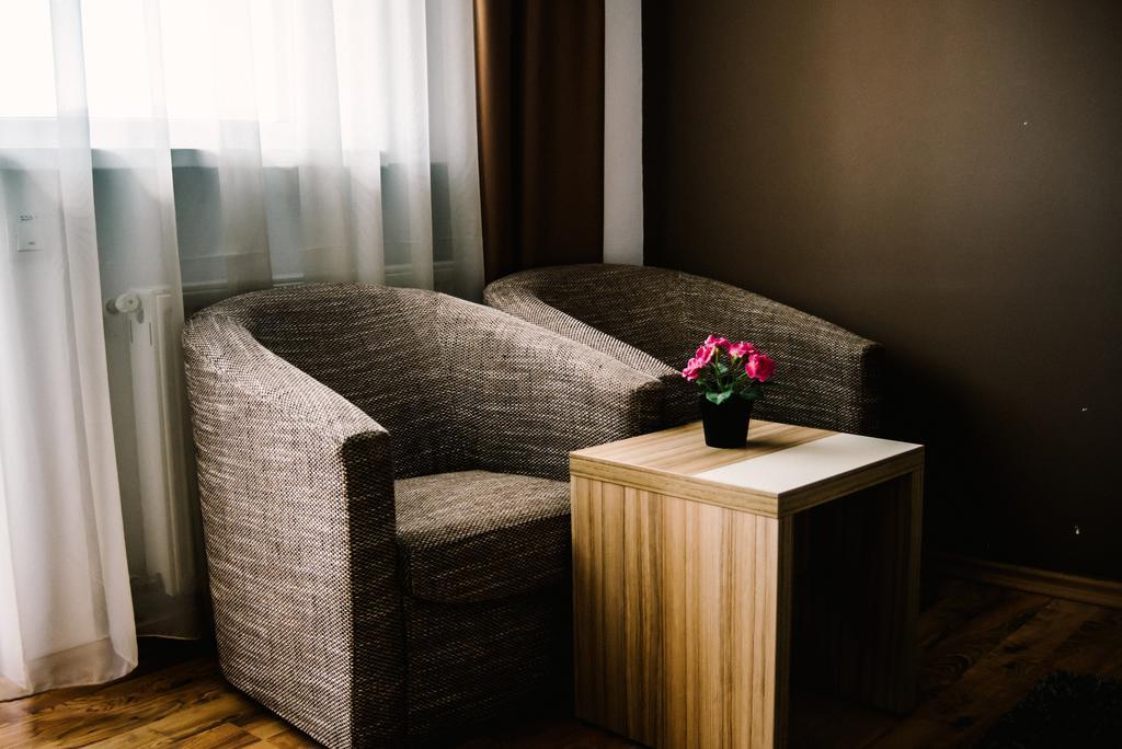 Hotel Gala Cluj-Napoca Extérieur photo